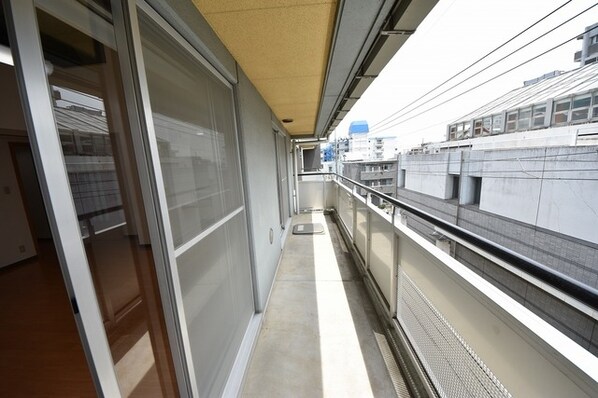 NF・ラ・ヴェーラの物件内観写真